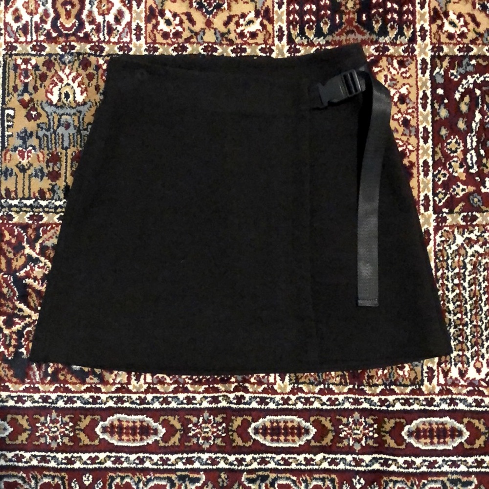Zara wrap around mini